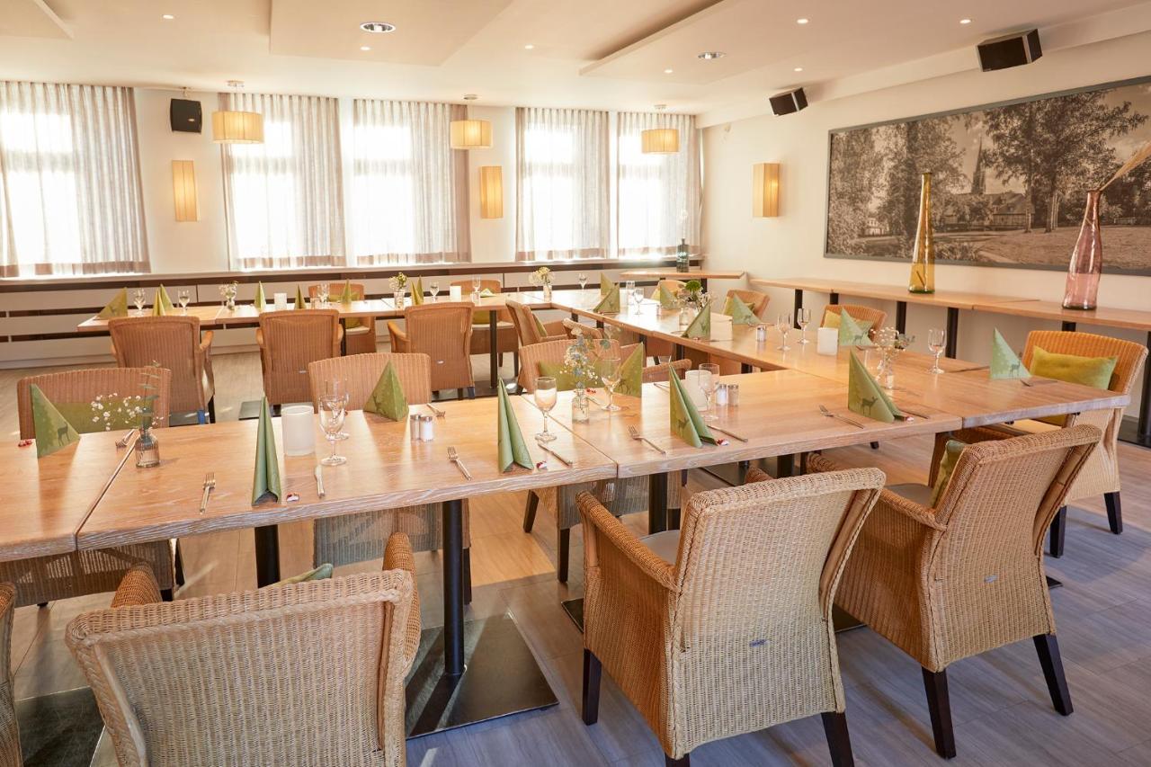 Kino-Hotel Meyer Harsefeld ภายนอก รูปภาพ