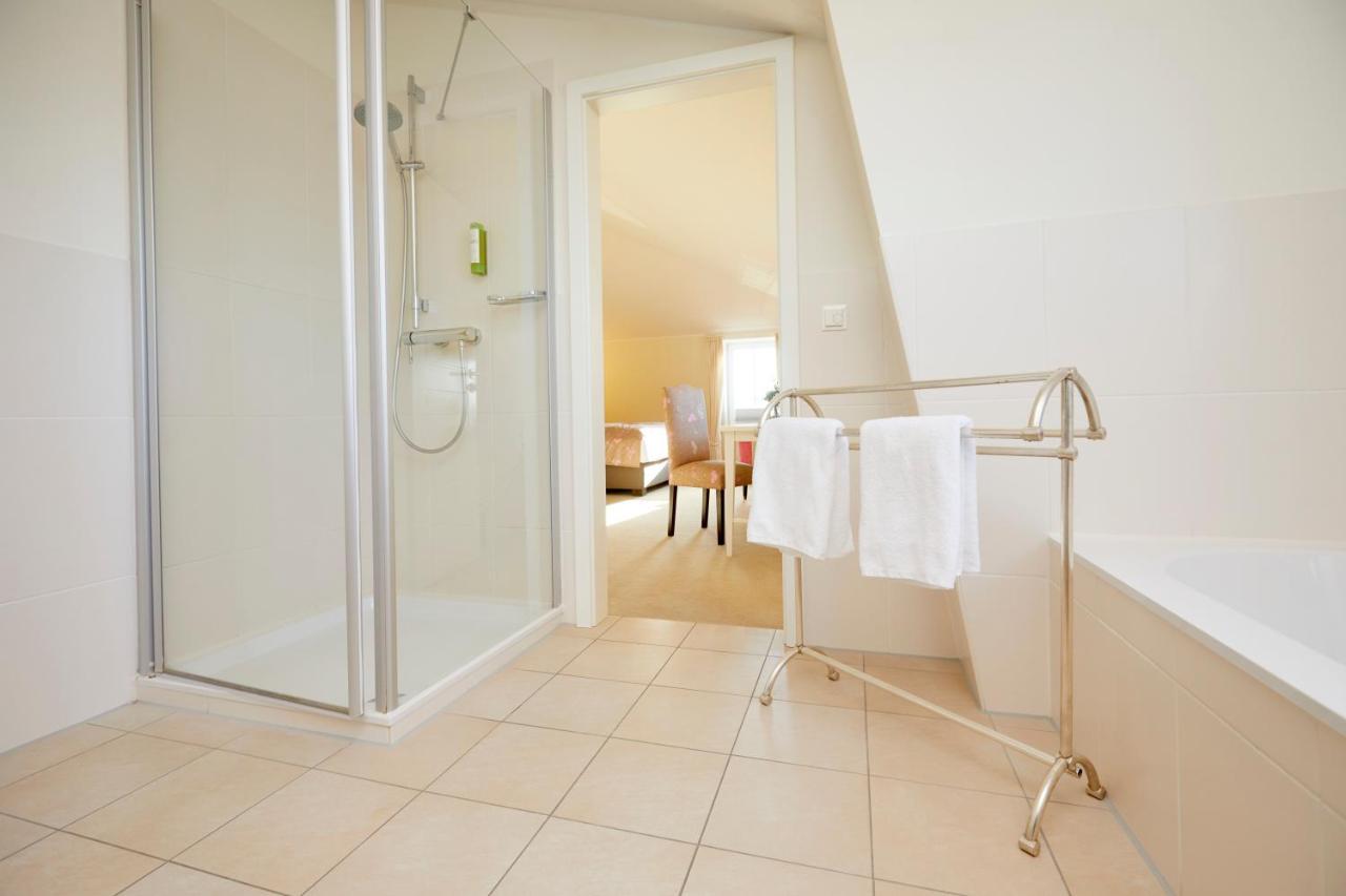 Kino-Hotel Meyer Harsefeld ภายนอก รูปภาพ